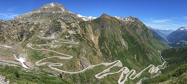 Tremola_—_San_Gottardo