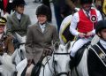 La Principessa Anna guida la storica cavalcata di Edimburgo