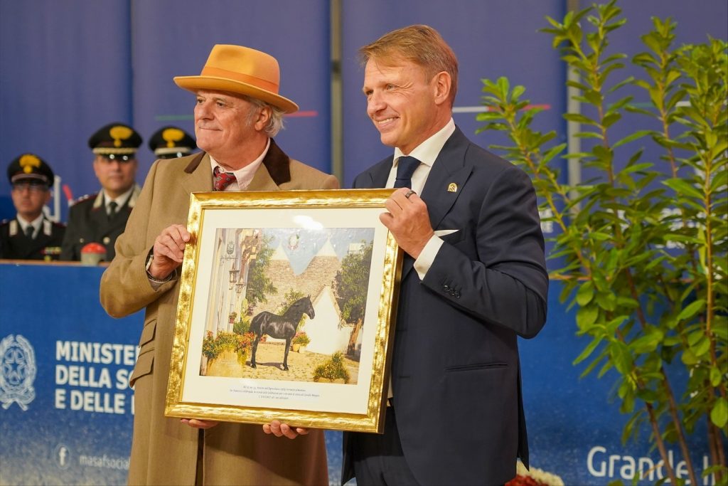 WhatsApp Image 2025-11-06 at 20.28.28 (1) WhatsApp Image 2025 11 06 at 20.28.28 1 1024x683