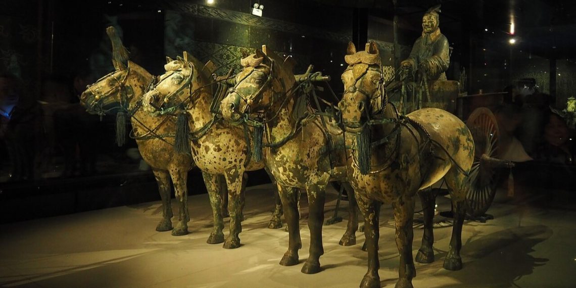 Confucio, cavalli e saggezza nell’Anno del Cavallo di Fuoco