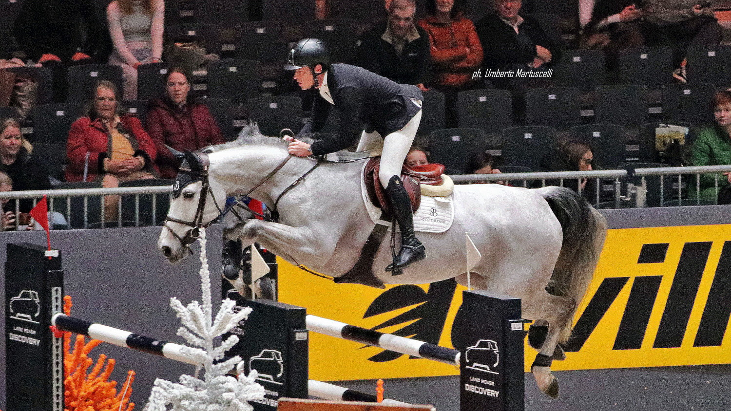 CSI Ginevra Scott Brash su Hello Mango OK