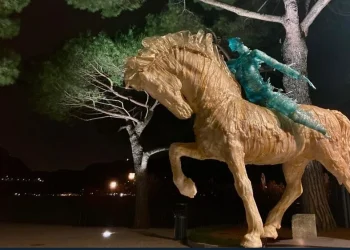 Cavalli protagonisti d’arte a cielo aperto