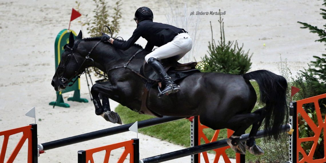 Fontainebleau: la grande vittoria di Thibeau Spits